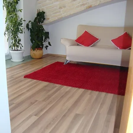 Apartament Nela And Vito *