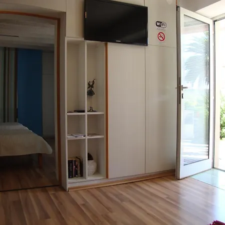 Nela And Vito Appartement Split
