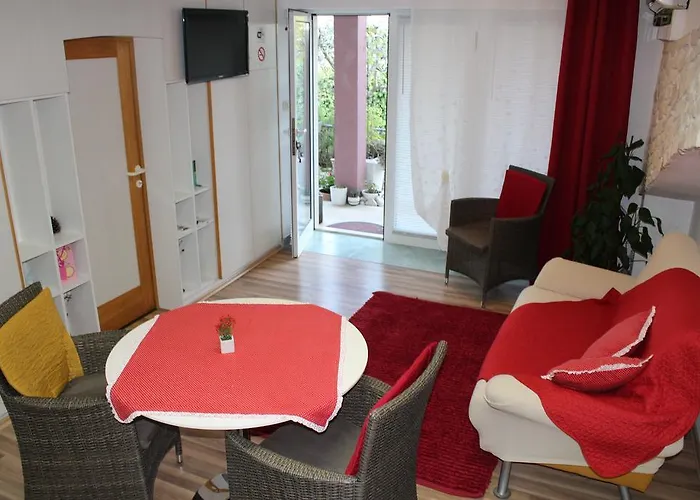 Apartament Nela And Vito *